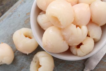 lychees-tinned